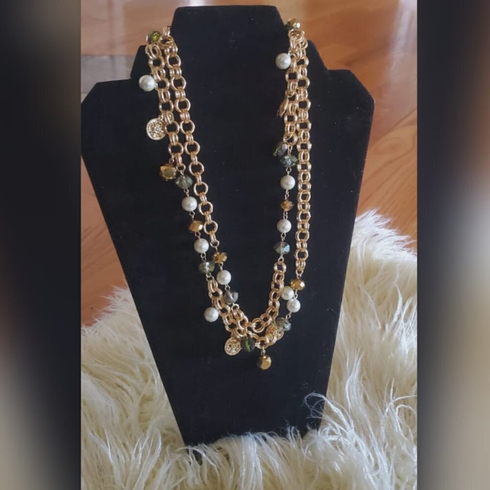 š Gold tone Imitation Pearl, Flower Currency & Bead Strand Necklace. š“